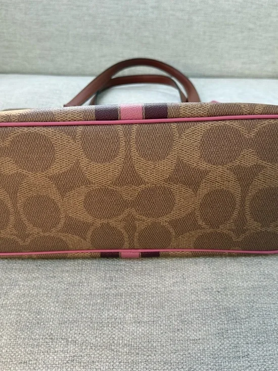 Coach Gallery Tote Bag Signature Canvas Stripe Print CBM18 Gold/Tan Multi - Picture 2 of 7